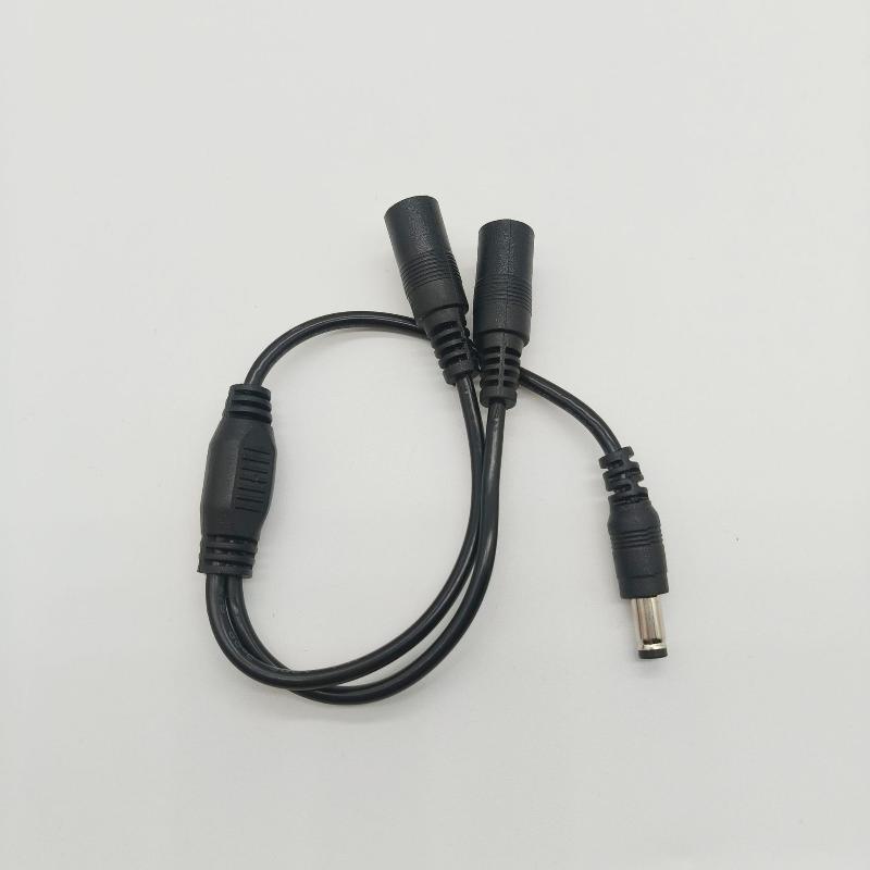 Heavy Duty 1 to 2 DC Power Spl - Outdoor Use Power Strip review and price
